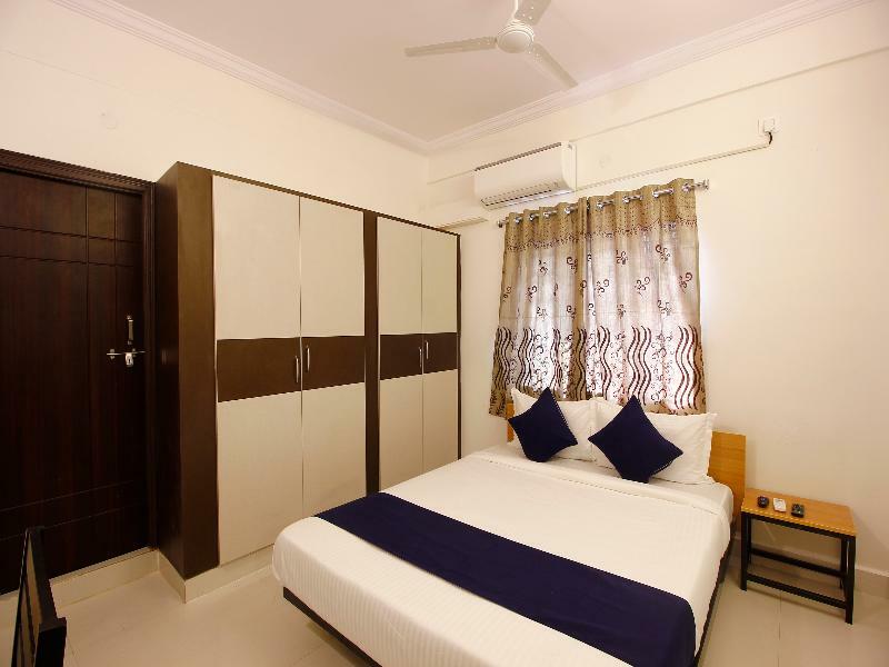 Hotel Oyo Silverkey 74581 Nallagandla Hyderabad Exterior foto